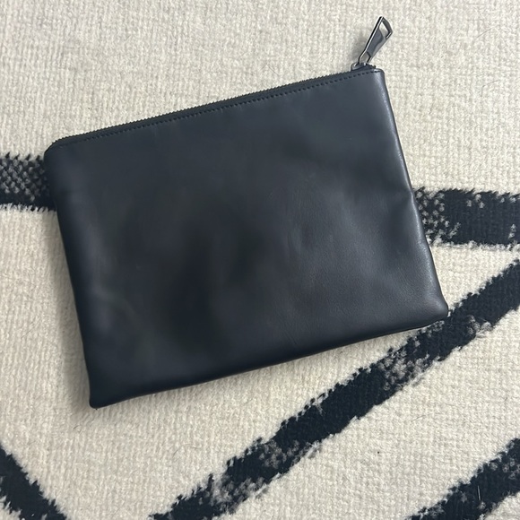 Pray for my haters clutch - Picture 4 of 6